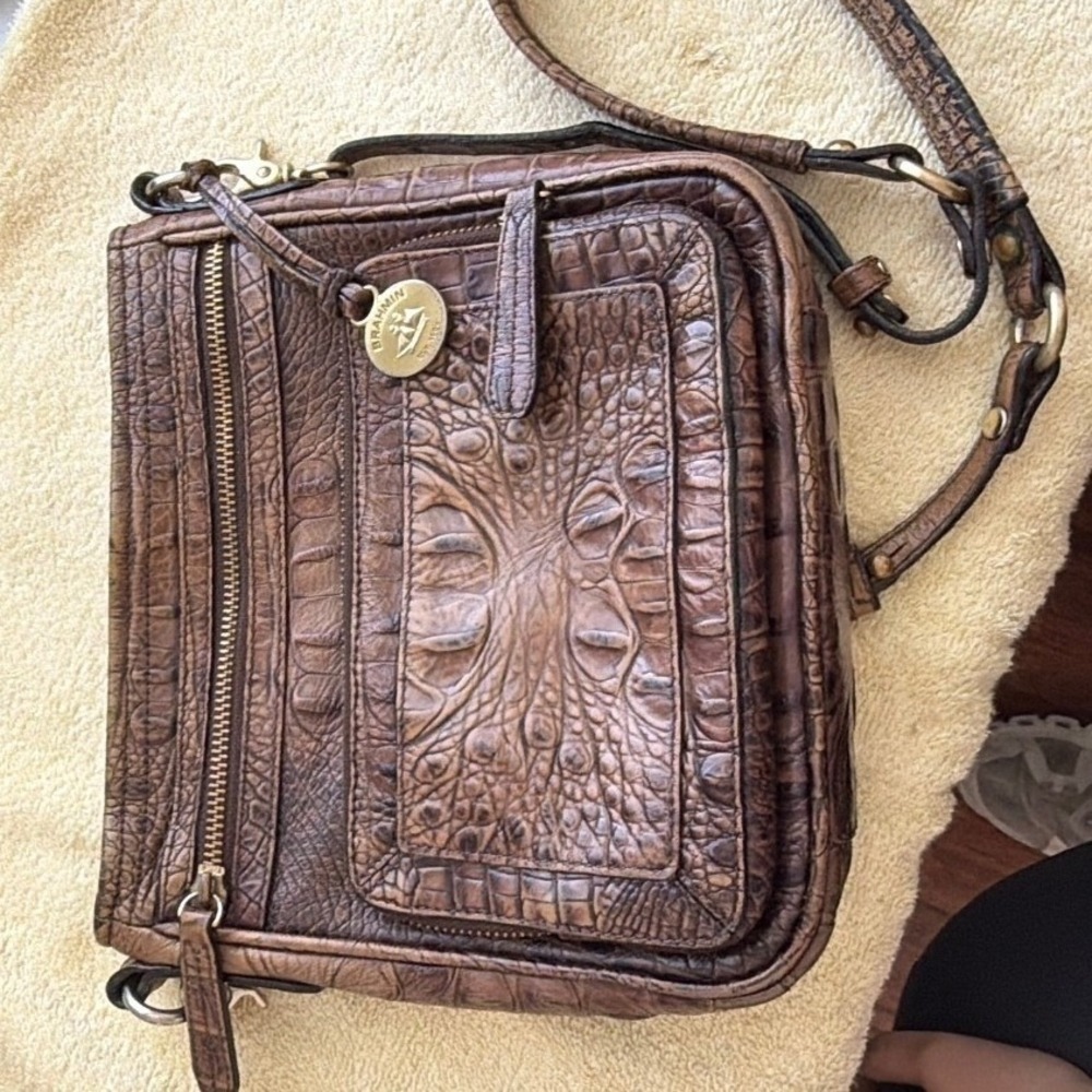 Brahmin Brown Croc Embossed Leather Crossbody Bag Organizer Purse Gold Hardware - Picture 2 of 7